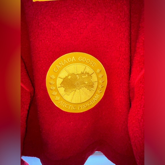 Red Canada Goose X Pyer Moss Throwback sweatshirt with yellow finishes - Picture 15 of 17